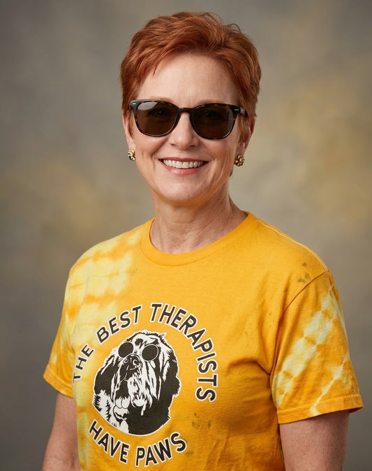 "Tupelo Honey" The Best Therapists... Have Paws T-shirt